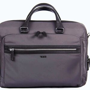 Tumi Oakfield Large Briefcase- Charcoal